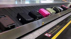 Travelling With Personalised Luggage Straps